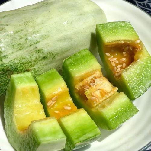 吃瓜新方法视频,视频带你领略吃瓜新境界