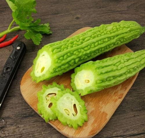 东北人吃角瓜干视频播放,角瓜干美食之旅